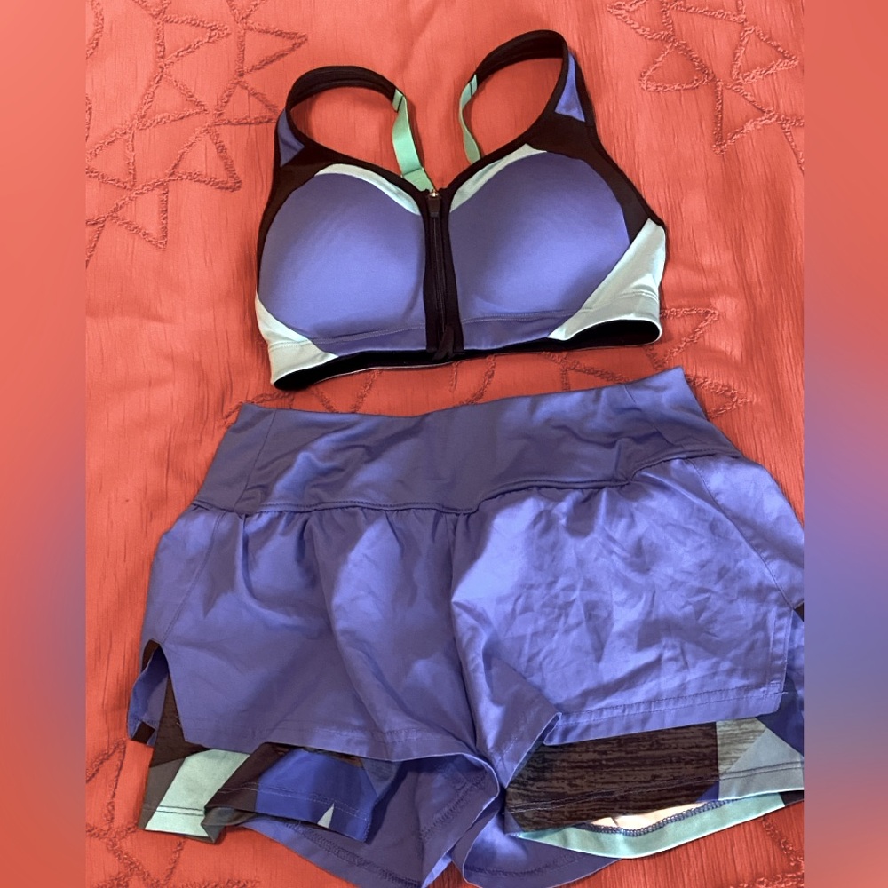 C9 by Champion Women's Blue, Green and Black Sports Bra and Shorts Set